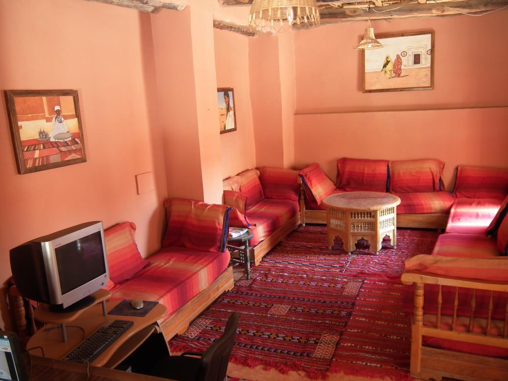 Hotel Tomboctou Tinghir Bagian luar foto