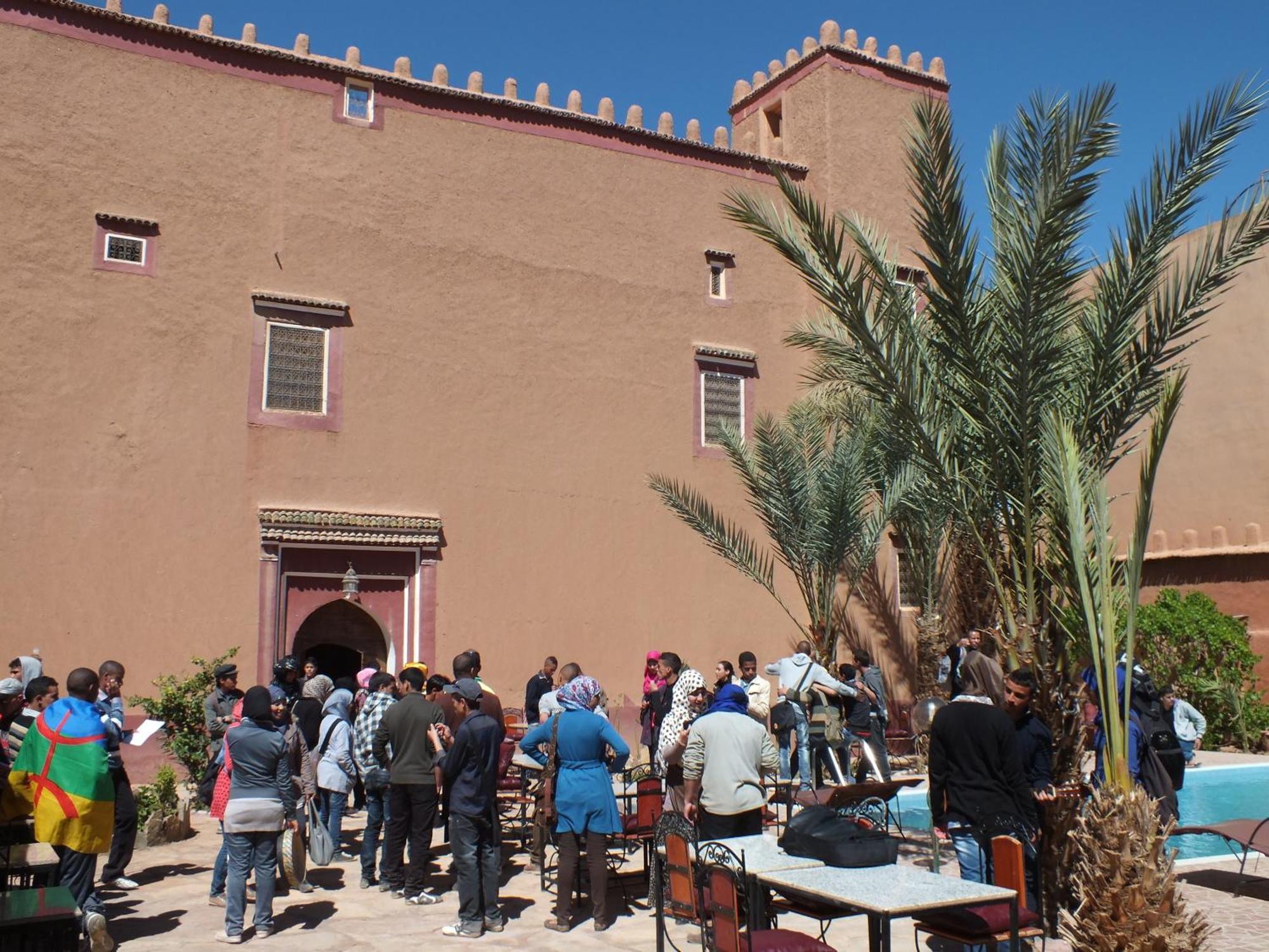 Hotel Tomboctou Tinghir Bagian luar foto